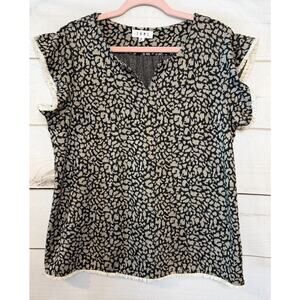 THML Top M Short Sleeve Animal Print Fringe Trendy‎ Everyday Wear Soft